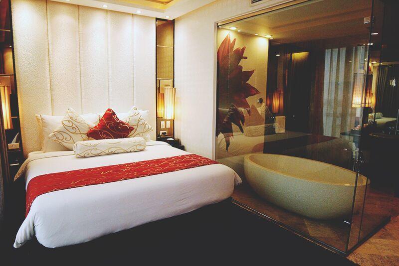 The Penthouse Hotel And Residences Ángeles Extérieur photo