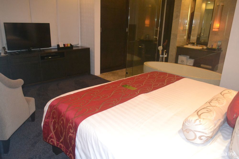 The Penthouse Hotel And Residences Ángeles Extérieur photo