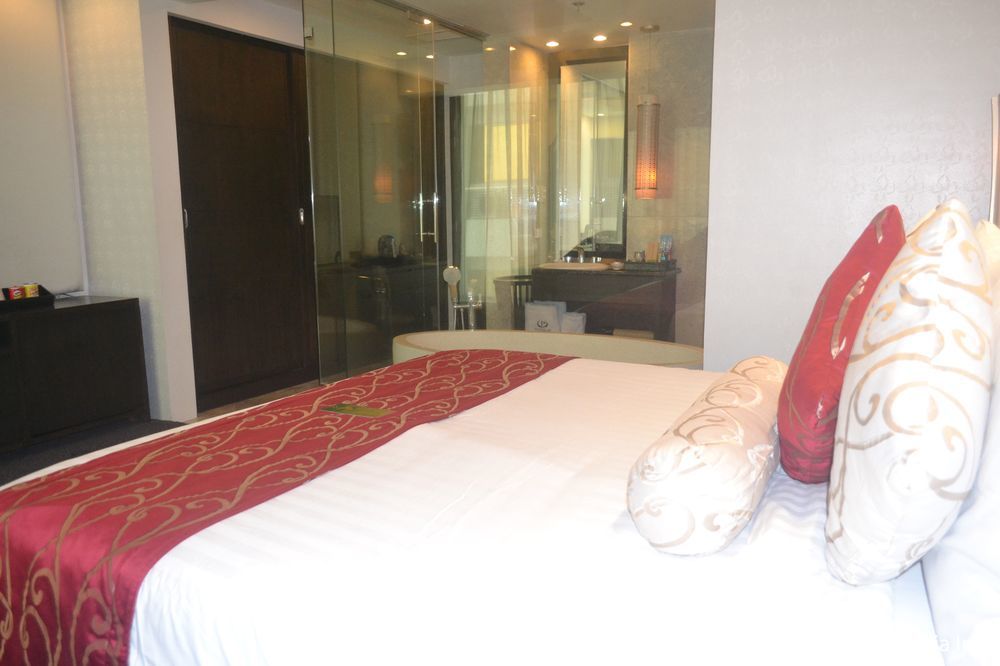 The Penthouse Hotel And Residences Ángeles Extérieur photo